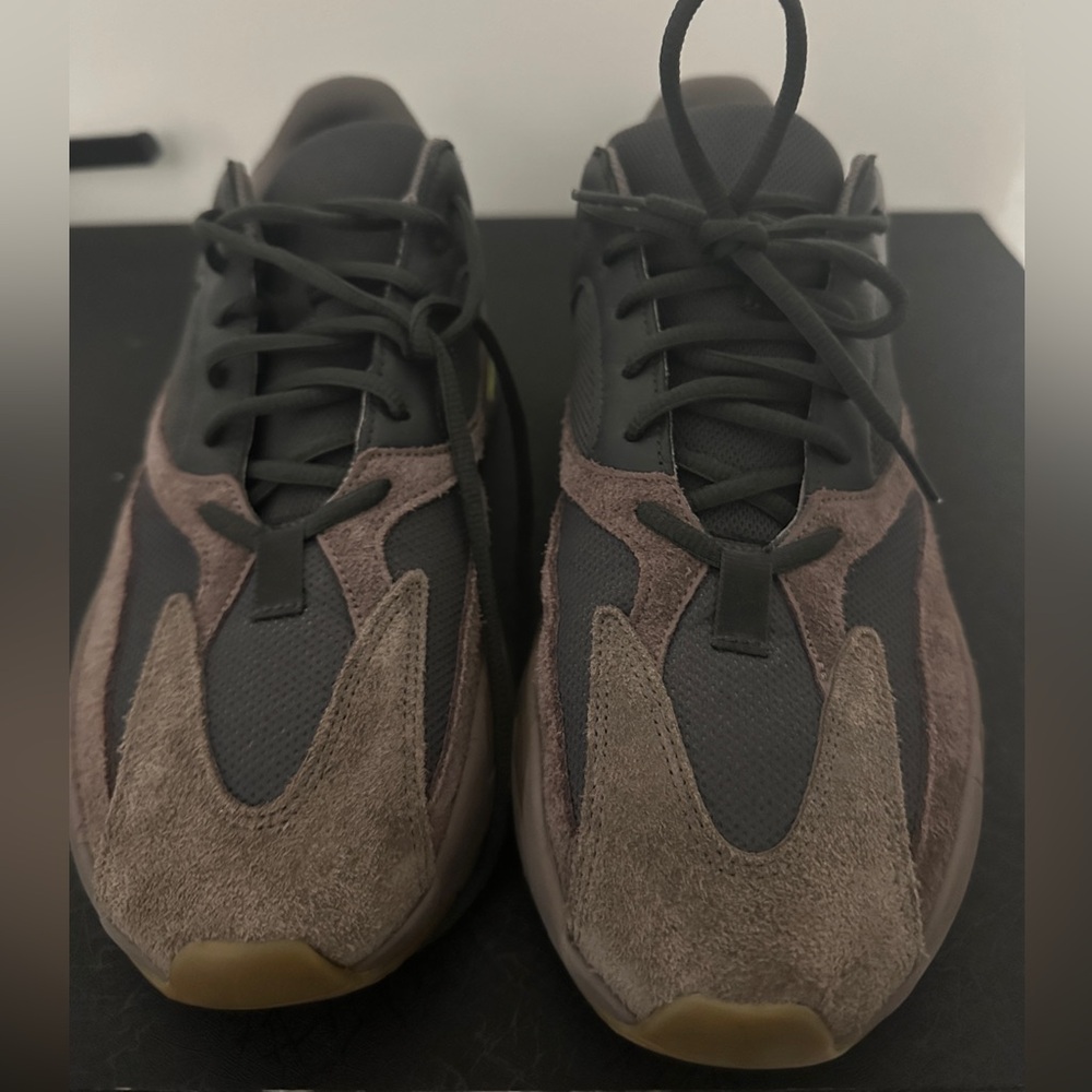COPY - Yezzy Boost 700 ’Mauve’